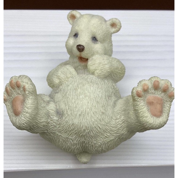 (4) Polar Bear Figurines from the 2001 Summit Collection - Picture 5 of 8